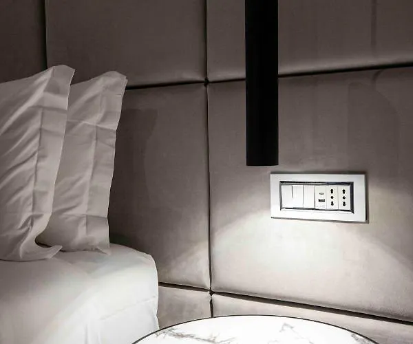 At Luxury Navona 4* רומא