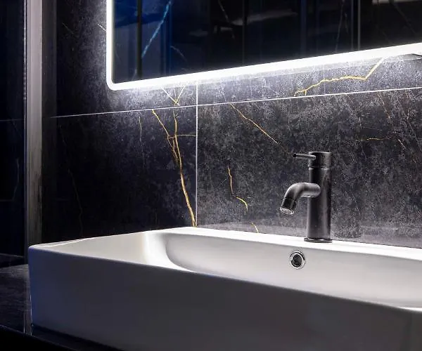 At Luxury Navona רומא